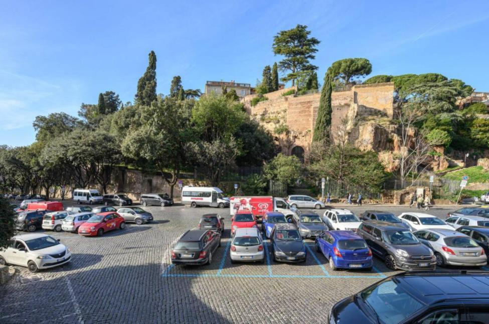 Forum - The Heart Of Roma